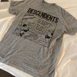 Rare descendents shirt ! No size but, feels like a M